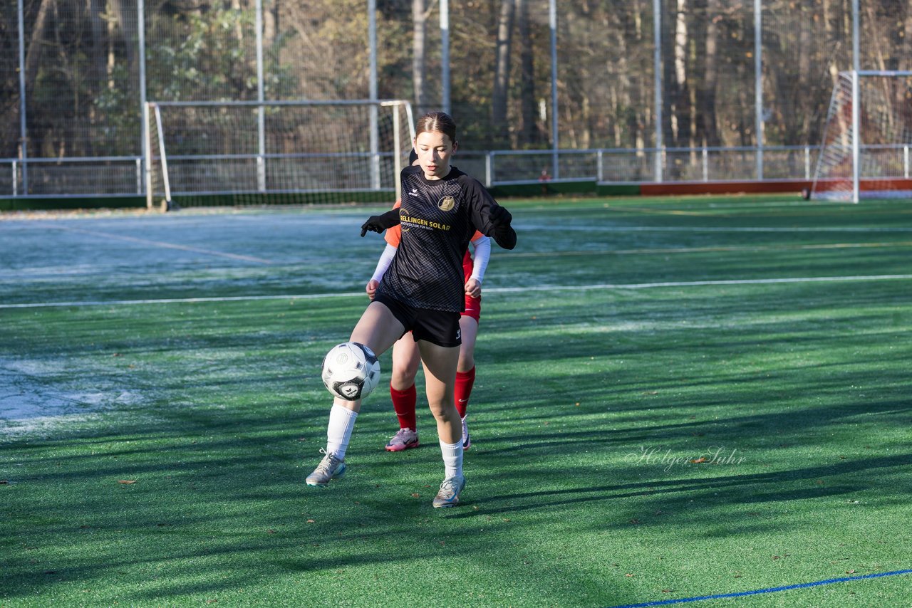 Bild 188 - wBJ VfL Pinneberg2 - Eimsbuttler TV 3 : Ergebnis: 5:0